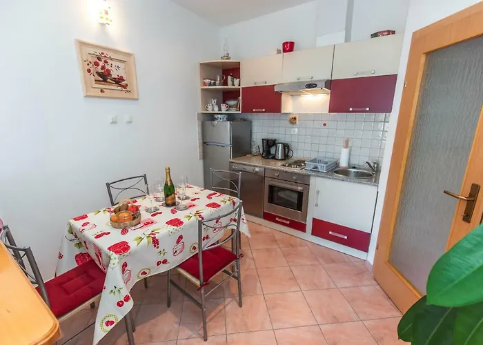 Jasna With Breathtaking Sea View, Terrace And Free Parking Hreljin