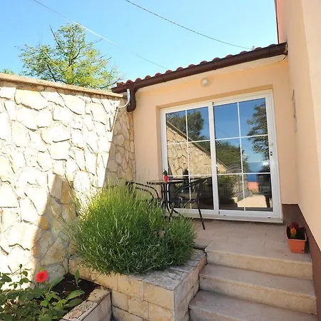 Jasna With Breathtaking Sea View, Terrace And Free Parking