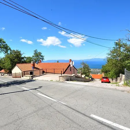 Jasna With Breathtaking Sea View, Terrace And Free Parking